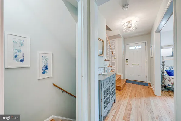 $1,052,000 | 1146 Wimbledon Drive, McLean, VA 22101