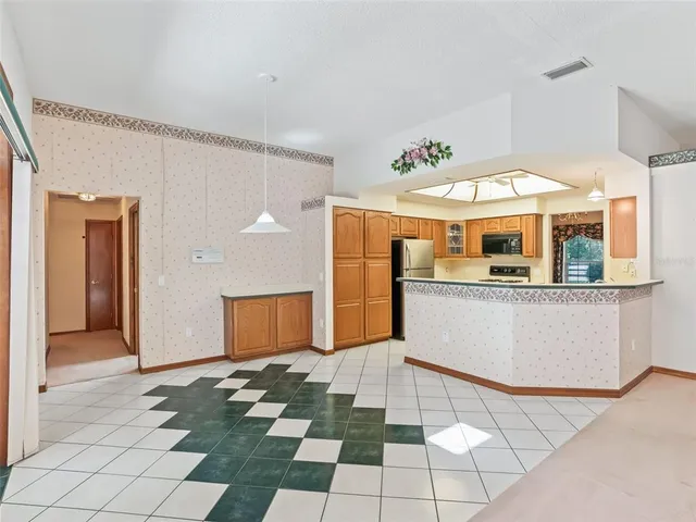 $489,000 | 3302 Southwest 49th Terrace, Ocala, FL 34474