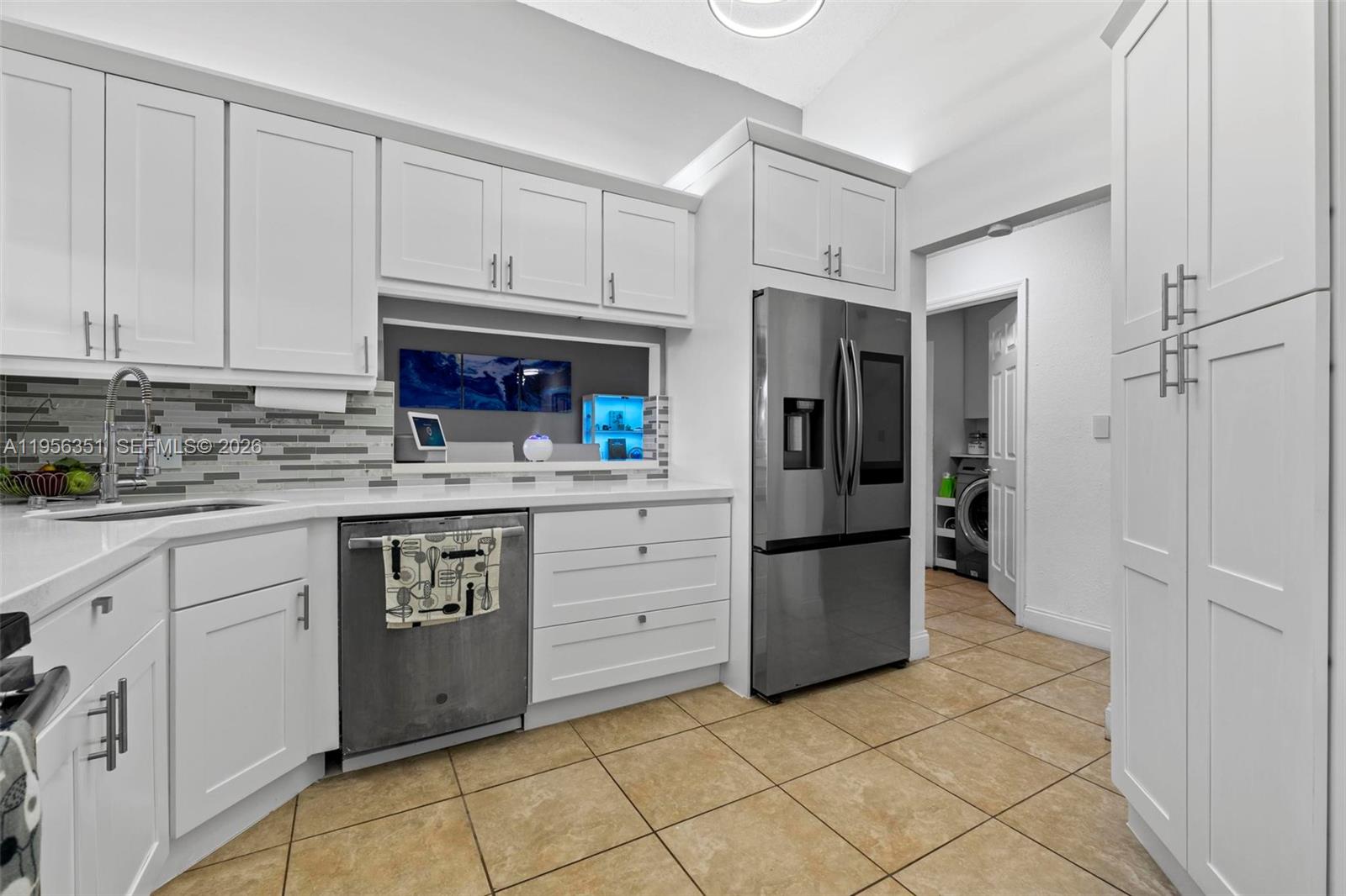 11361 Southwest 160th Court Miami, FL 33196 - Photo 13 of 51