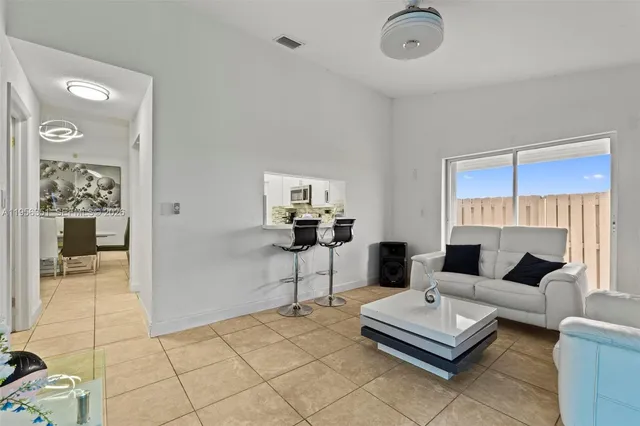 $569,999 | 11361 Southwest 160th Court, Miami, FL 33196