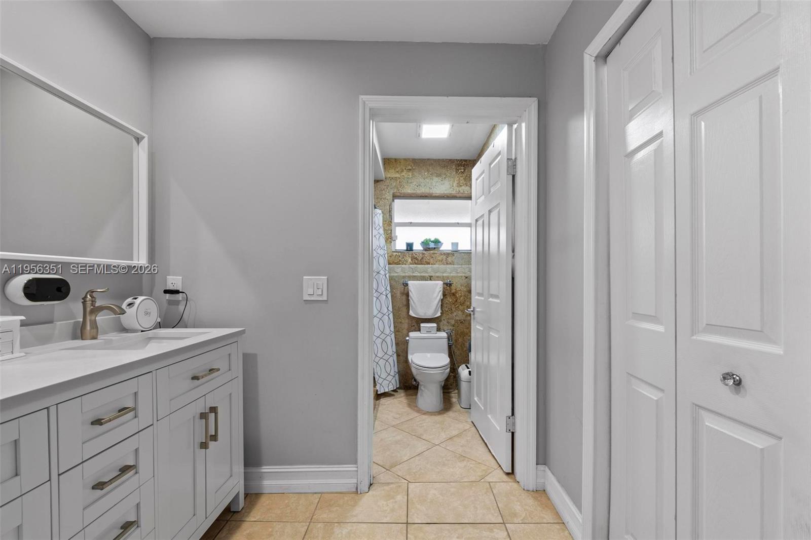 11361 Southwest 160th Court Miami, FL 33196 - Photo 19 of 51