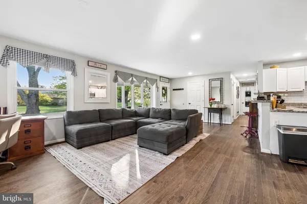 $525,000 | 11743 Skylark Drive, Nokesville, VA 20181