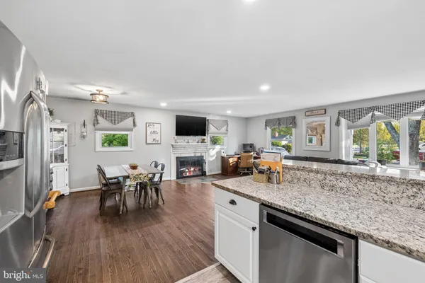 $525,000 | 11743 Skylark Drive, Nokesville, VA 20181