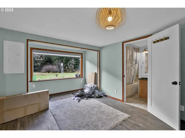 a bathroom with a sink vanity and a mirror