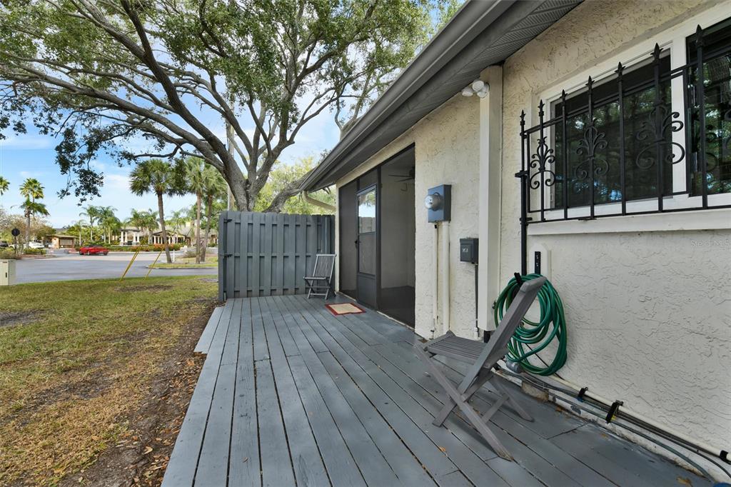 558 Capistrano Court Largo, FL 33771 - Photo 32 of 40 a view of outdoor space and garden