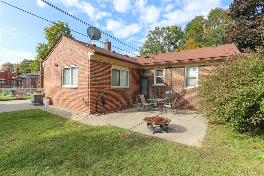 1822 Highview Street Dearborn, MI 48128 - Photo 28 of 30
