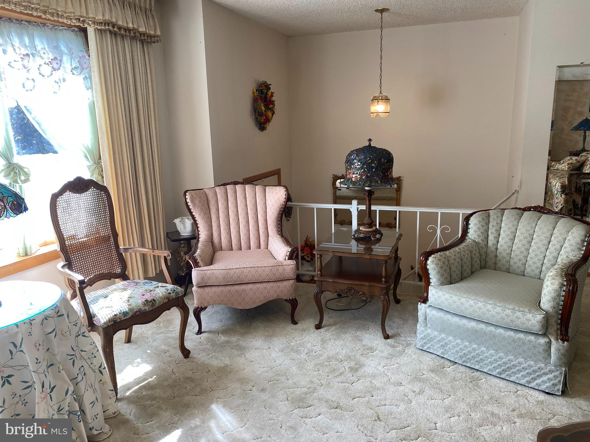 87 Germanville Road Ashland, PA 17921 - Photo 10 of 22 Living room/additional view