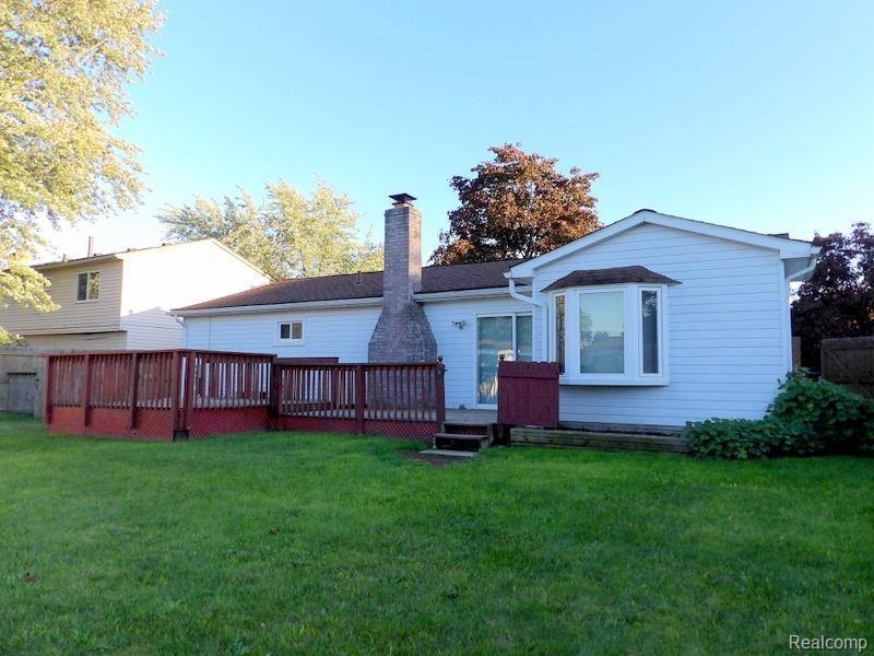 22226 Derby Road Woodhaven, MI 48183 - Photo 7 of 41