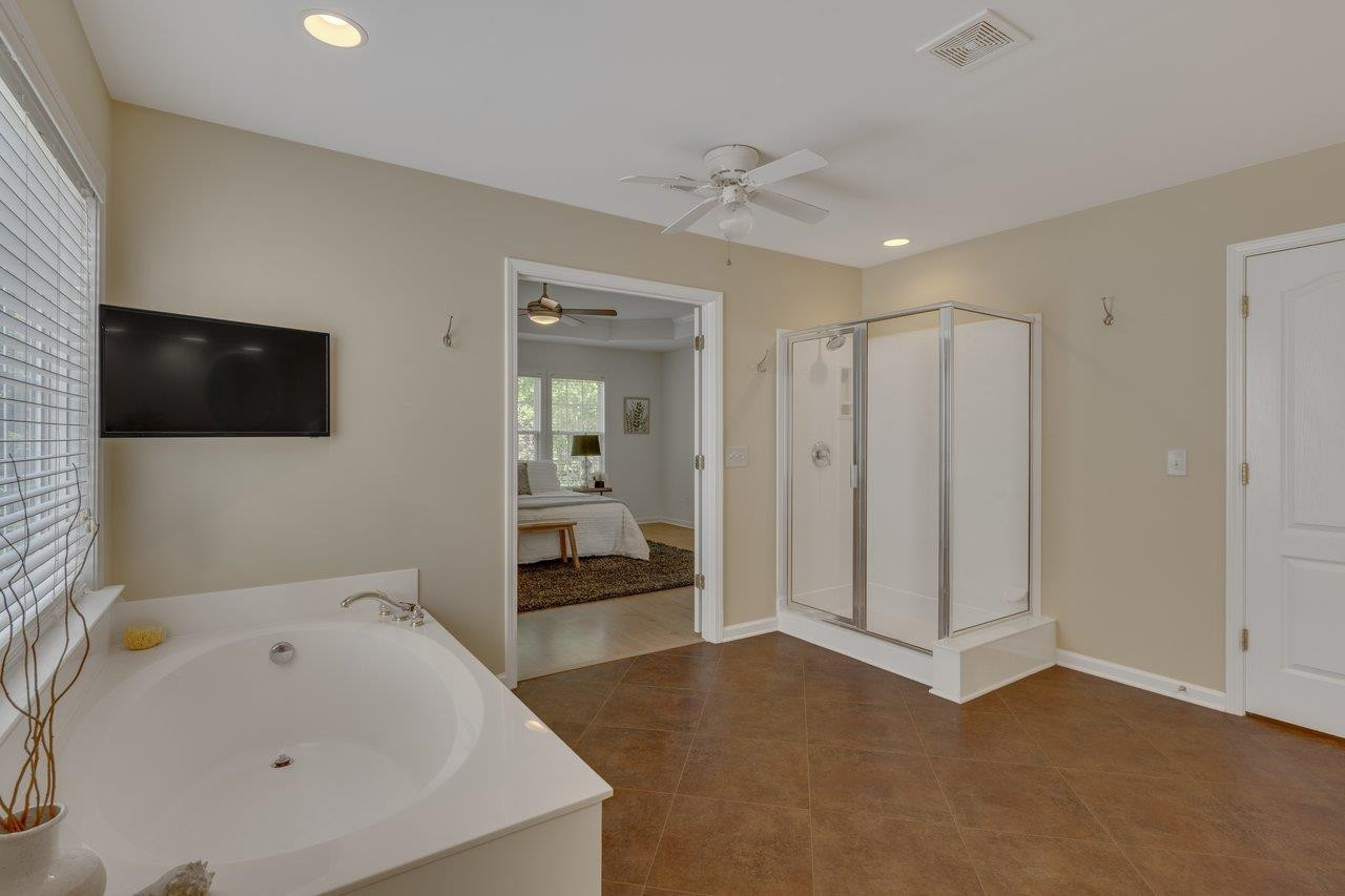 7628 Silver View Lane Raleigh, NC 27613 - Photo 19 of 29 Photo 20
