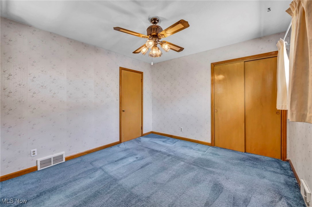 28744 Forest Road Eastlake, OH 44095 - Photo 12 of 32