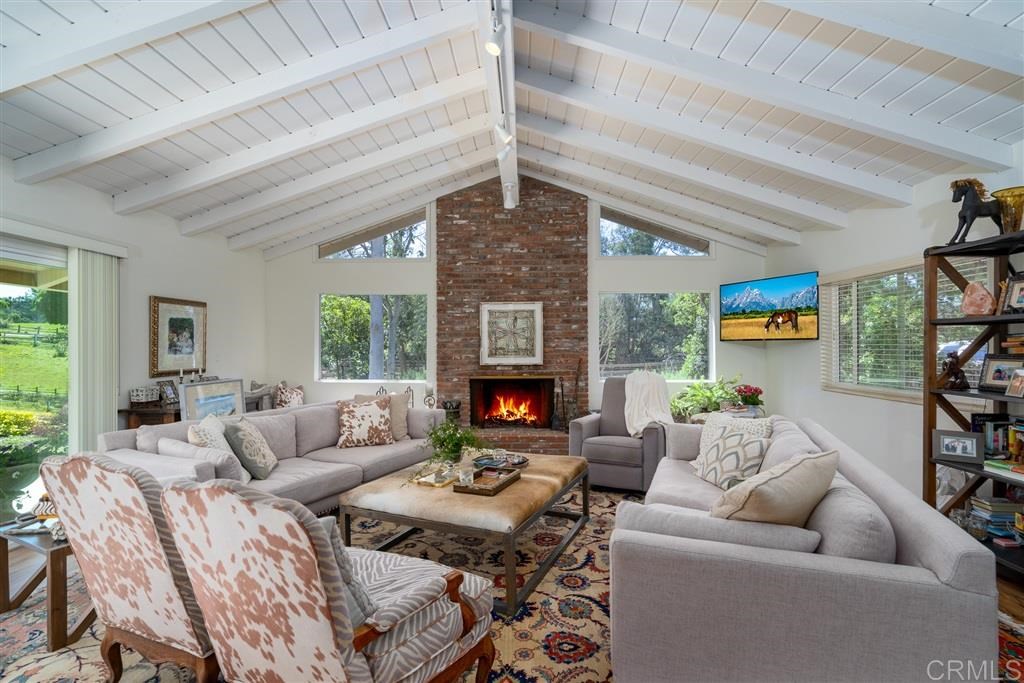 6253 Mimulus Rancho Santa Fe, CA 92067 - Photo 6 of 11