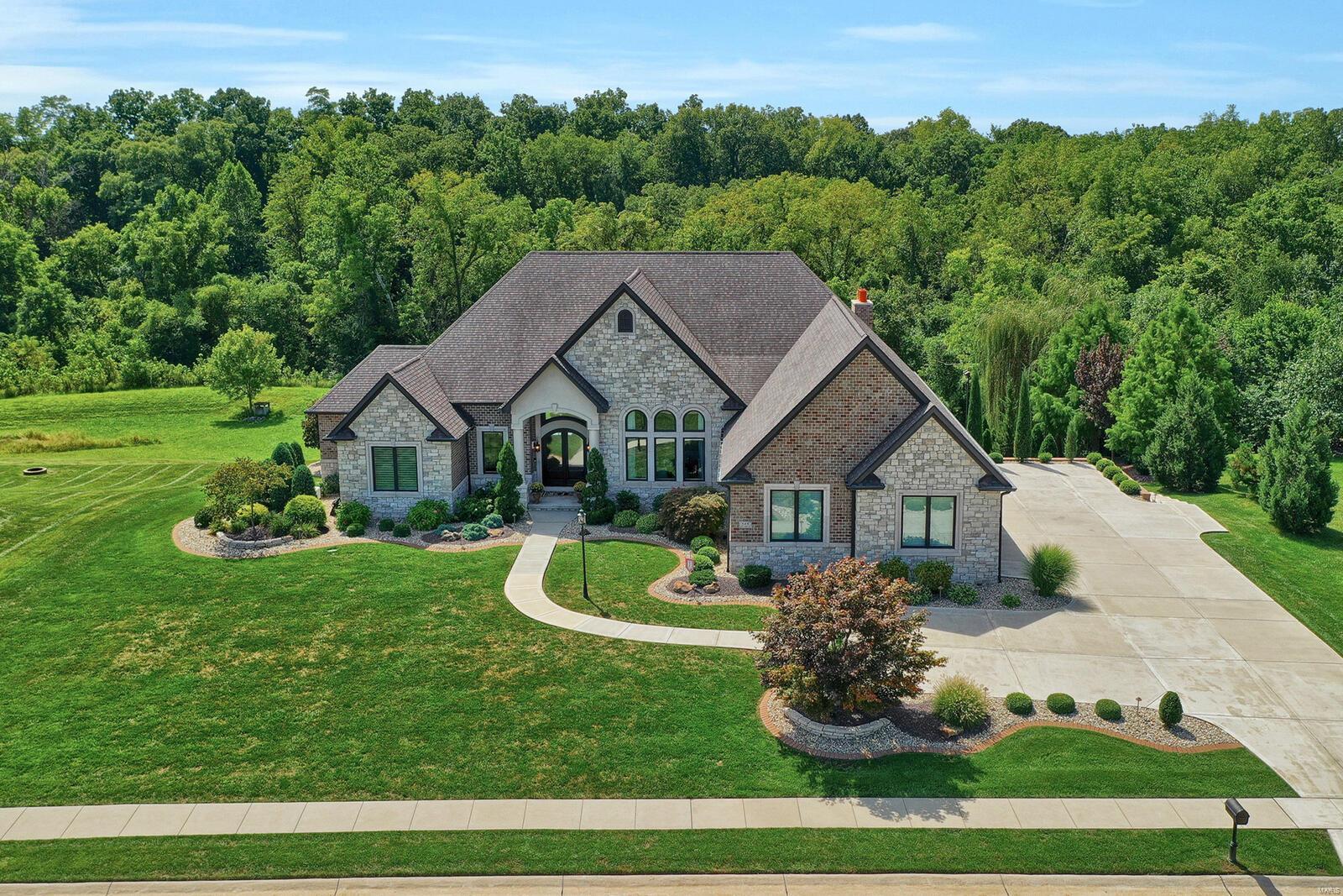 8416 Rock Ridge Court Edwardsville, IL 62025 - Photo 1 of 59 Gallery Image 1