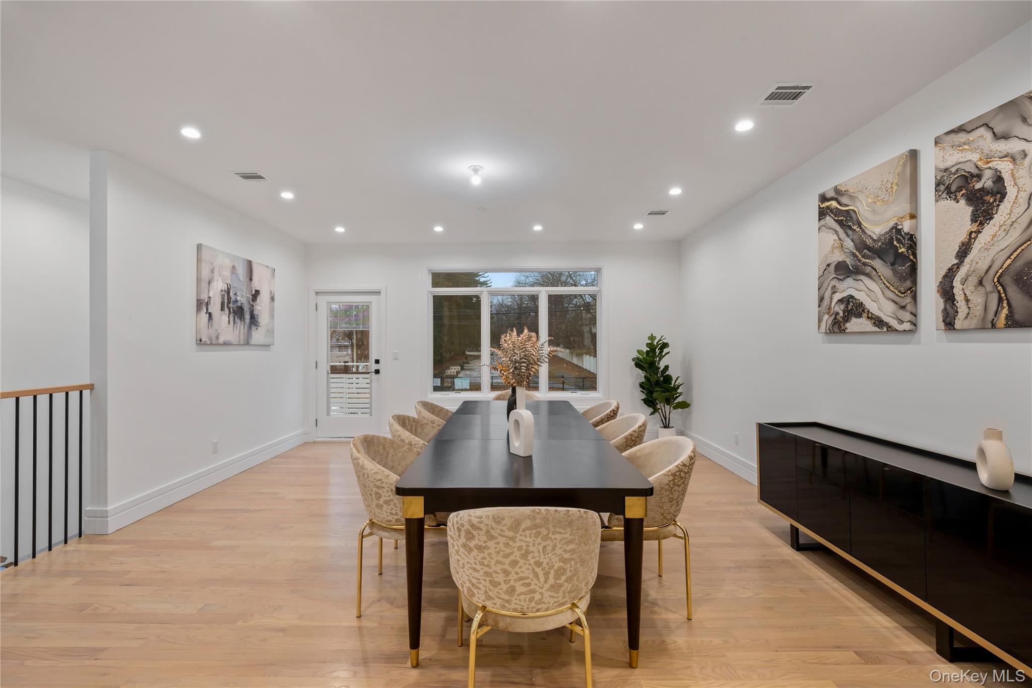 244 Blauvelt Road, Unit 201 Monsey, NY 10952 - Photo 12 of 33 Dining Room