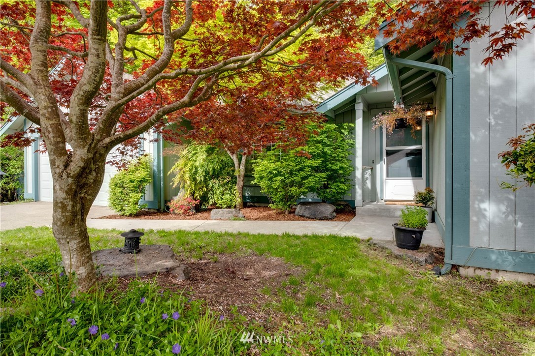3566 Ridgetop Court Northeast Bremerton, WA 98310 - Photo 4 of 39 Gallery Image 4