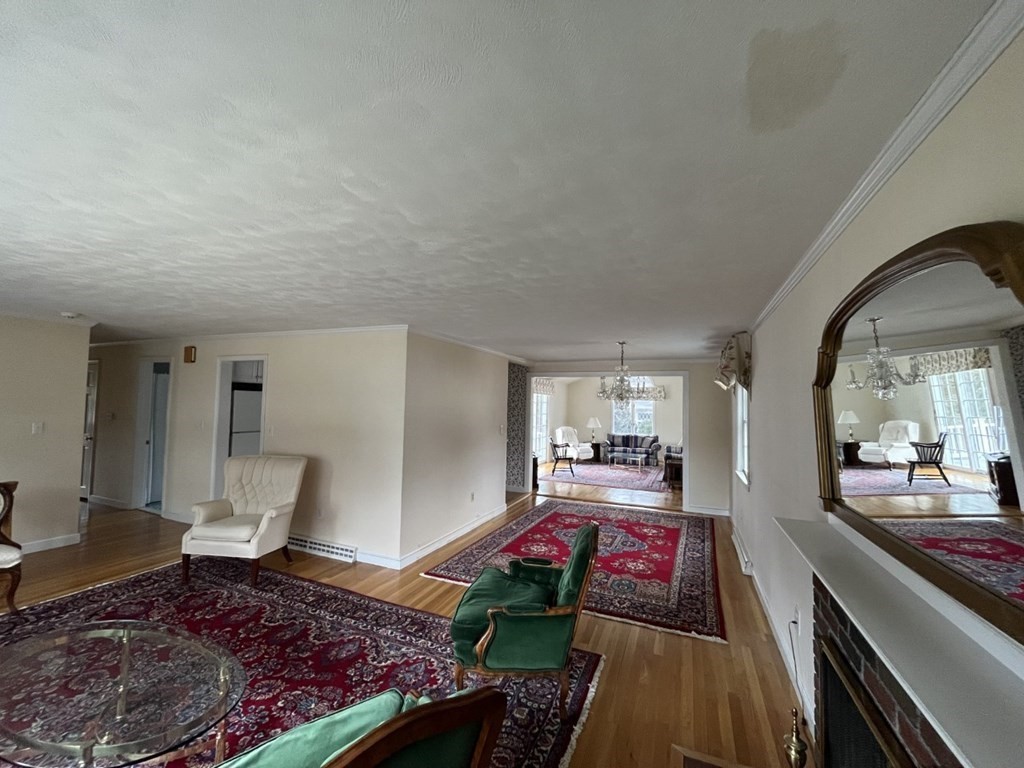 43 Devon Road Norwood, MA 02062 - Photo 6 of 19 Gallery Image 6