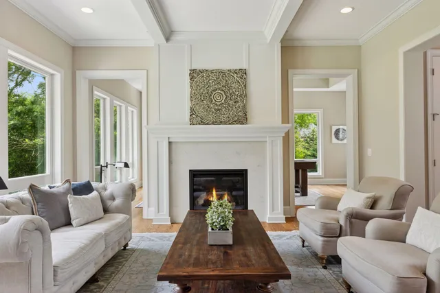 $12,500 | 2890 Ella Lane, Minnetonka, MN 55305