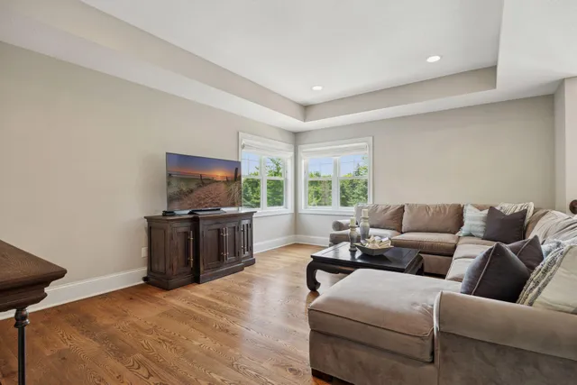 $12,500 | 2890 Ella Lane, Minnetonka, MN 55305