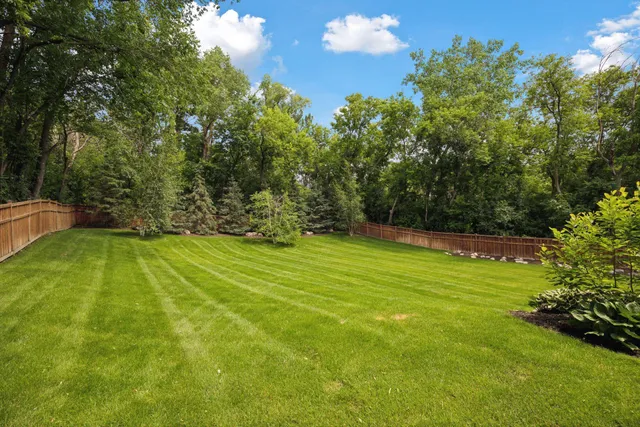 $12,500 | 2890 Ella Lane, Minnetonka, MN 55305