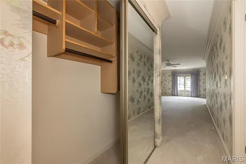$430,000 | 14308 East Conway Meadows Court, Unit 201, Chesterfield, MO 63017