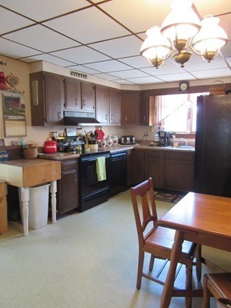 108 Shirley Road Lancaster, MA 01523 - Photo 11 of 23 Gallery Image 11