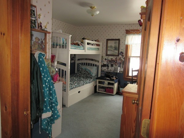 108 Shirley Road Lancaster, MA 01523 - Photo 20 of 23 Gallery Image 20