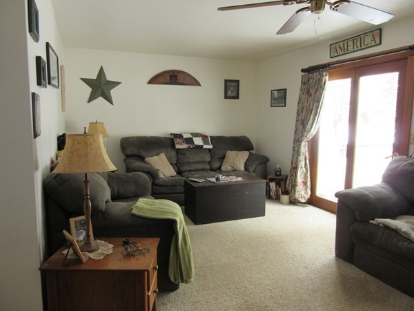 108 Shirley Road Lancaster, MA 01523 - Photo 8 of 23 Gallery Image 8
