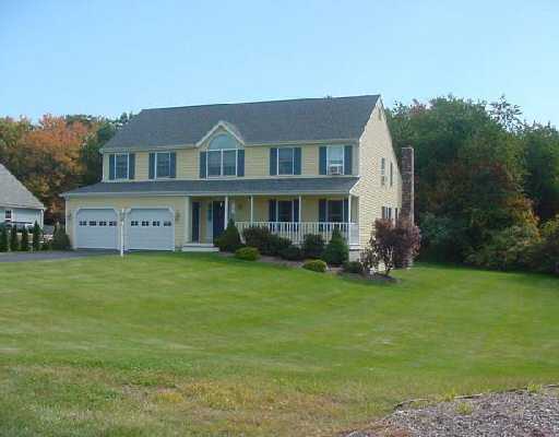 92 Windsong Road Cumberland, RI 02864 - Photo 1 of 1 Exterior Front.