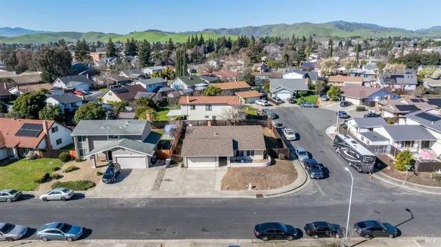 $550,000 | 432 Chelsea Way, Fairfield, CA 94533