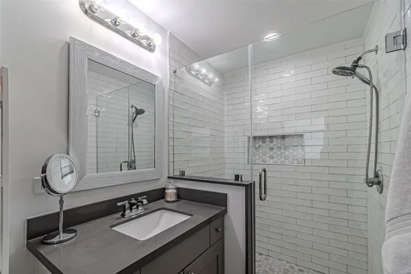 $335,000 | 2103 Taylor Street, Waller, TX 77484