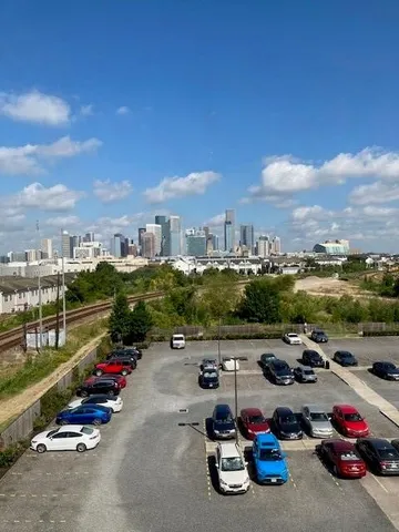 $1,450 | 806 Sampson Street, Unit 421, Houston, TX 77003