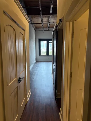 $1,450 | 806 Sampson Street, Unit 421, Houston, TX 77003