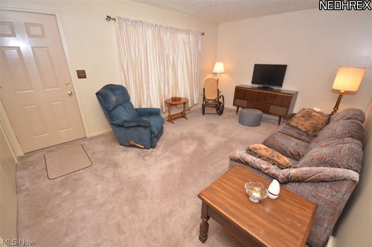 2179 Meloy Road Kent, OH 44240 - Photo 4 of 25 Gallery Image 4