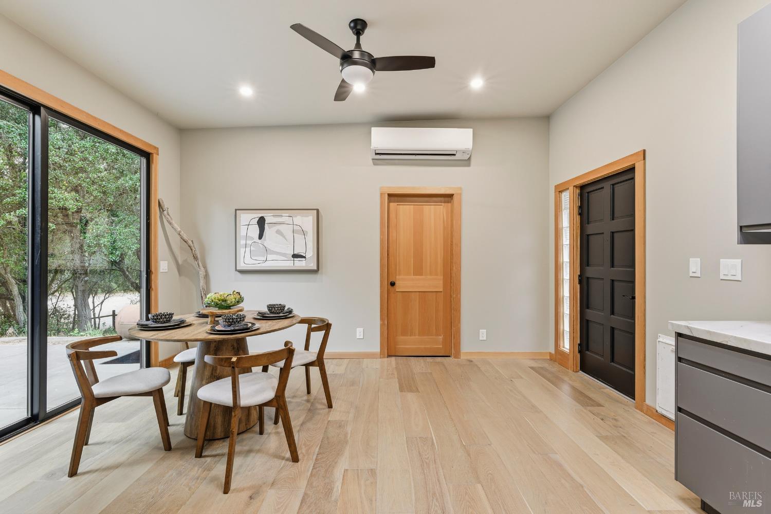 5830 Cuneo Court Santa Rosa, CA 95401 - Photo 6 of 61