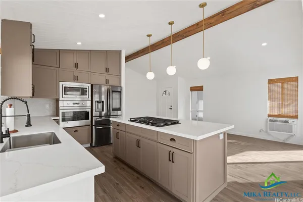 $3,885 | 91-1119 Piipii Street, Ewa Beach, HI 96706