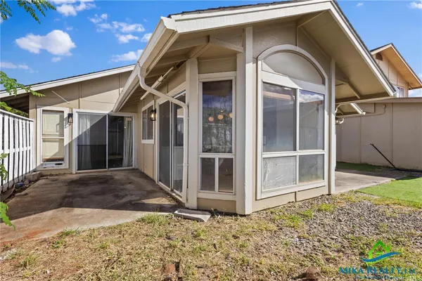$3,885 | 91-1119 Piipii Street, Ewa Beach, HI 96706