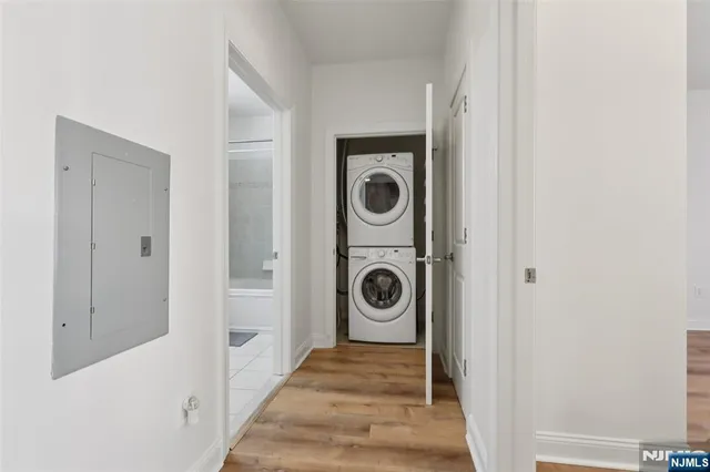 $829,000 | 20 Ave At Port Imperial, Unit 410, West New York, NJ 07093