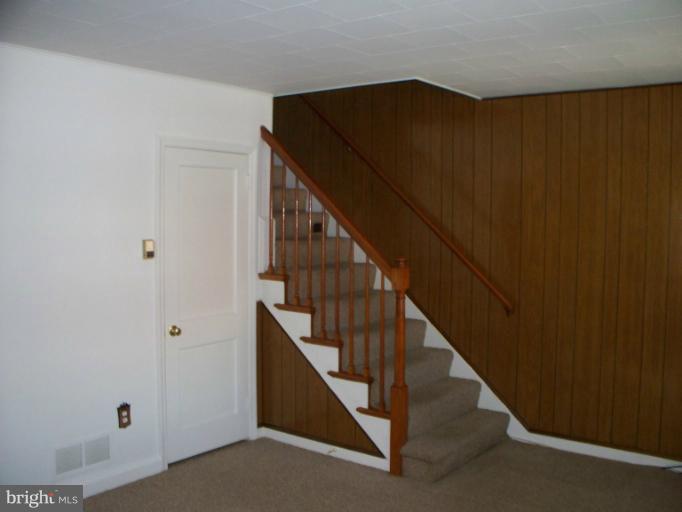 2234 Coralthorn Road Baltimore, MD 21220 - Photo 10 of 30 a view of entryway