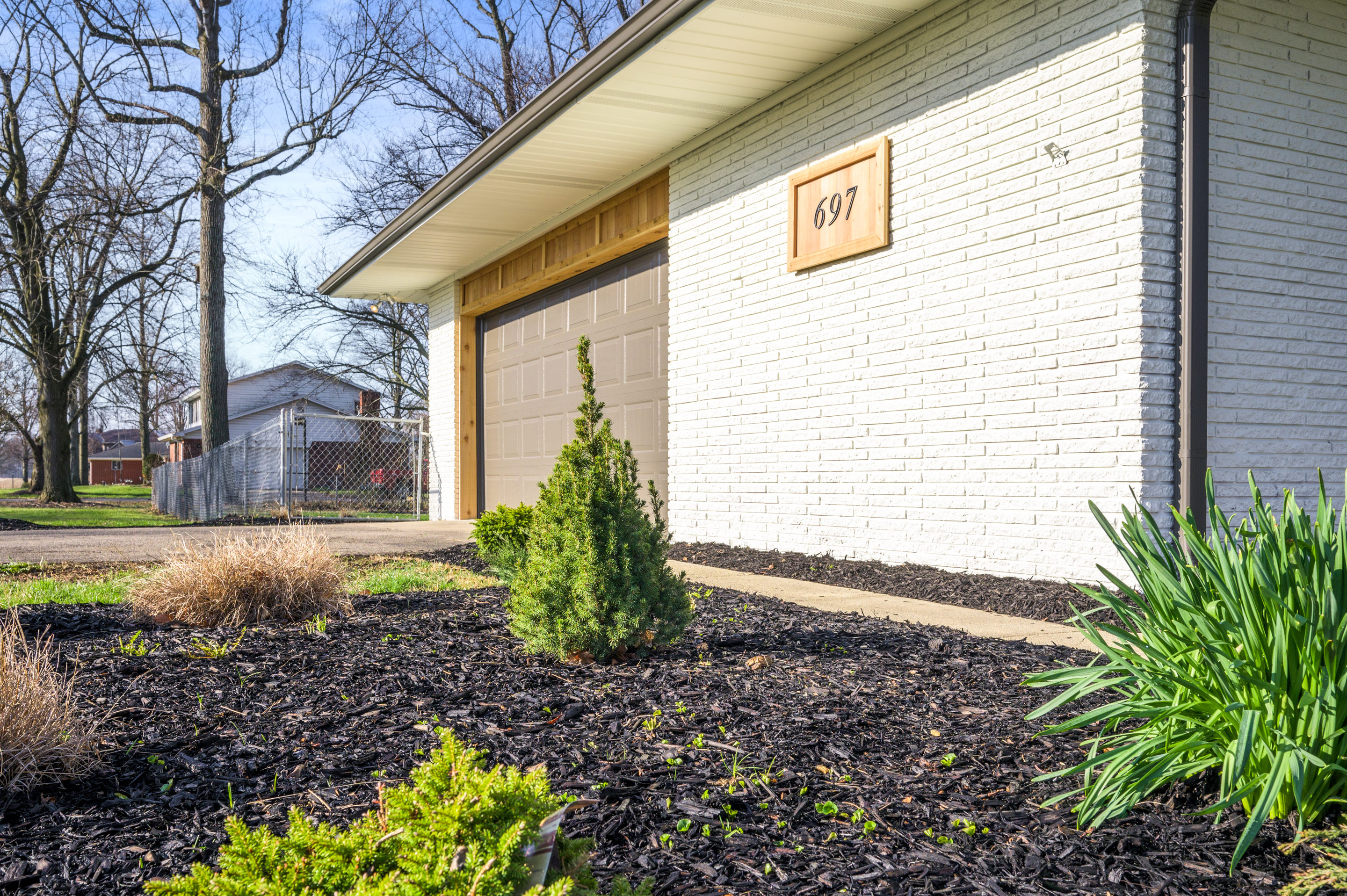 697 Weber Road Greenfield, IN 46140 - Photo 3 of 31 Gallery Image 3