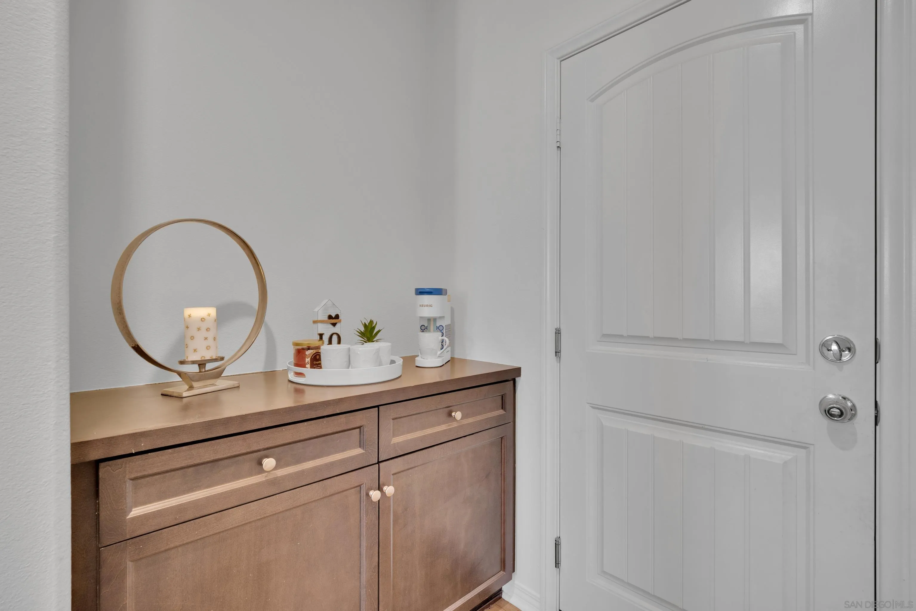 41984 Retsina Street, Unit 705 Murrieta, CA 92562 - Photo 10 of 39 a bathroom with a sink and a mirror