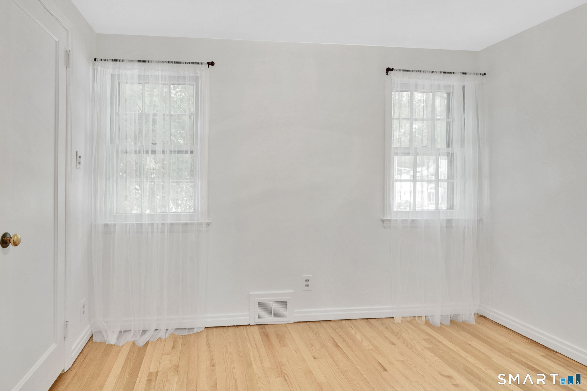41 Sequin Road West Hartford, CT 06117 - Photo 26 of 40