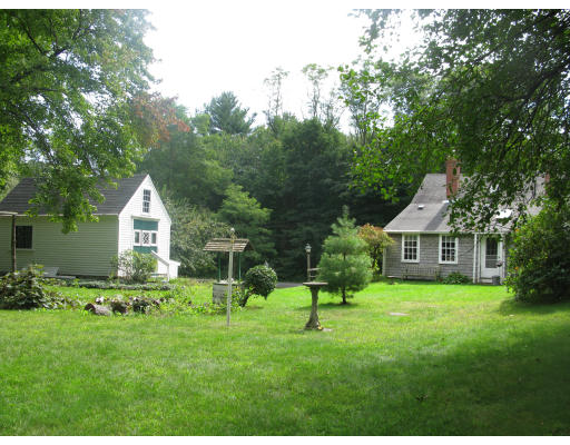 22 Bennett Hill Road Rowley, MA 01969 - Photo 4 of 17 Gallery Image 4