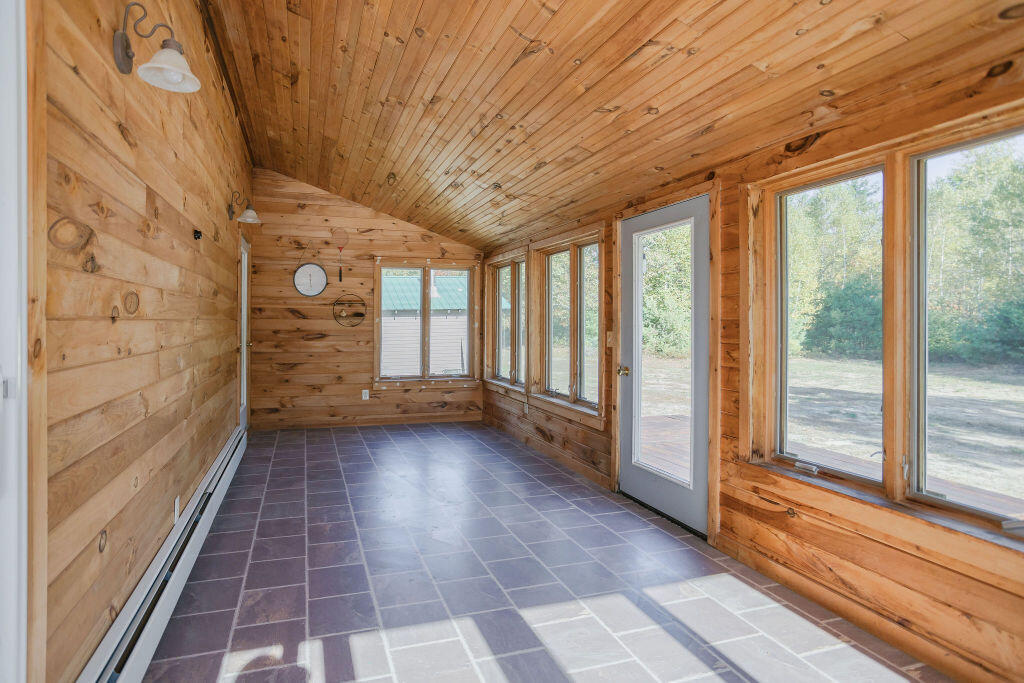17 Treetop Lane Jay, ME 04239 - Photo 21 of 104 Sunroom