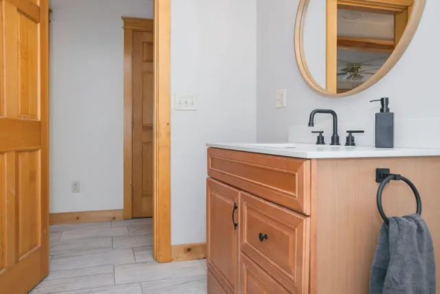 $498,000 | 17 Treetop Lane, Jay, ME 04239