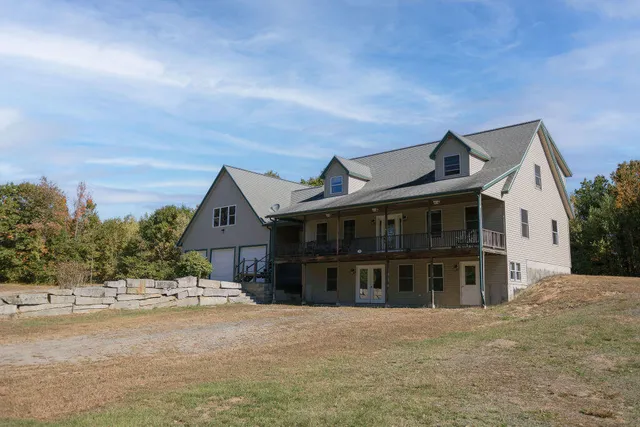 $498,000 | 17 Treetop Lane, Jay, ME 04239