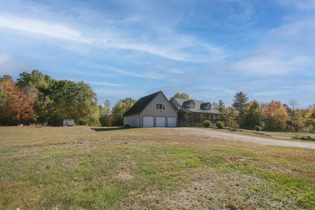 $498,000 | 17 Treetop Lane, Jay, ME 04239