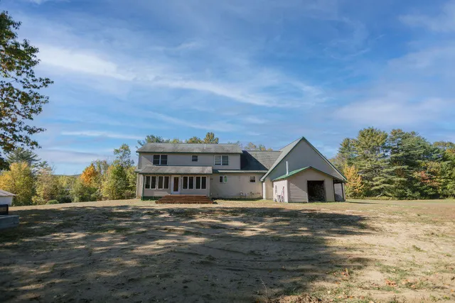 $498,000 | 17 Treetop Lane, Jay, ME 04239