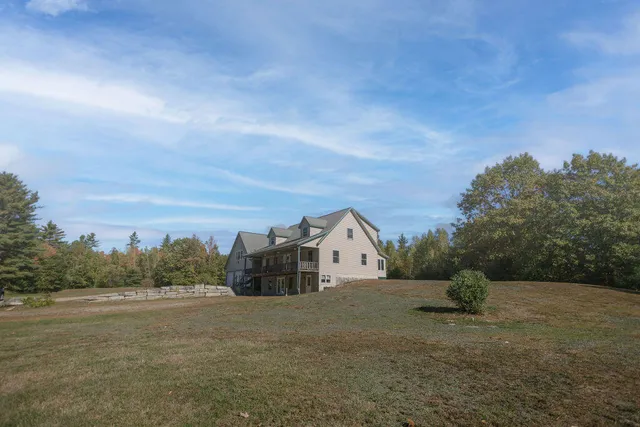 $498,000 | 17 Treetop Lane, Jay, ME 04239