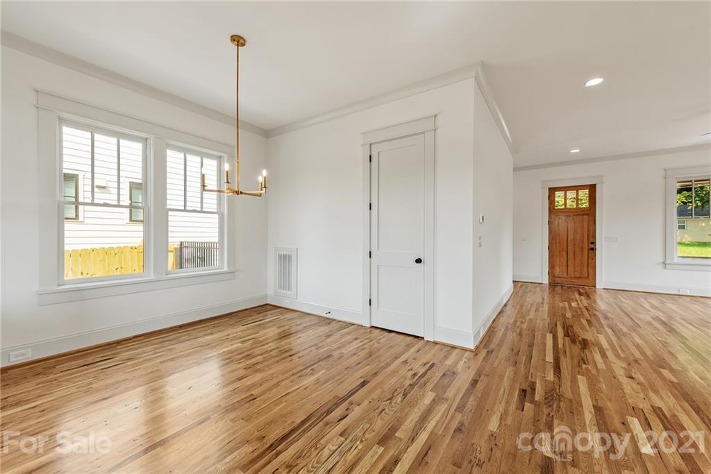 3807 Plainview Road Charlotte, NC 28208 - Photo 11 of 28 a view of an empty room and window