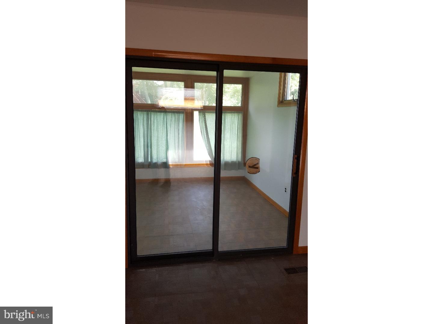 48 Parkview Road Cheltenham, PA 19012 - Photo 22 of 22 Enclosed Porch