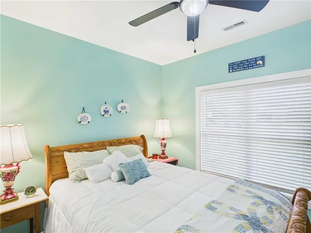 $315,000 | 1520 Madison Avenue, Sedalia, MO 65301